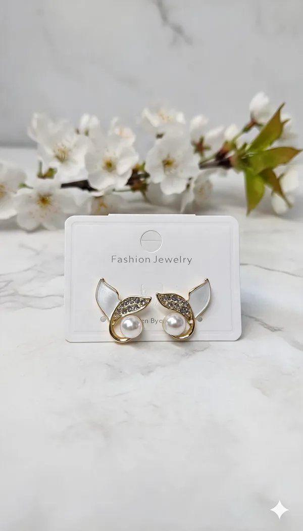 Gold_White_Enamel_Butterfly_Pearl_Stud_Earrings_For_Women