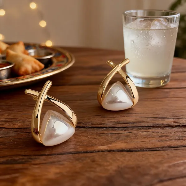Gold_Stainless_Steel_Pearl_Triangle_Geometric_Stud_Earrings_For_Women