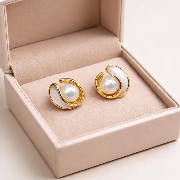 Gold_Pearl_Swirl_Stud_Earrings_For_Women