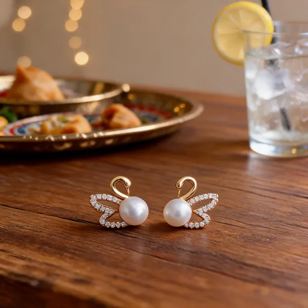 Gold_Pearl_Swan_Crystal_Stud_Earrings_For_Women
