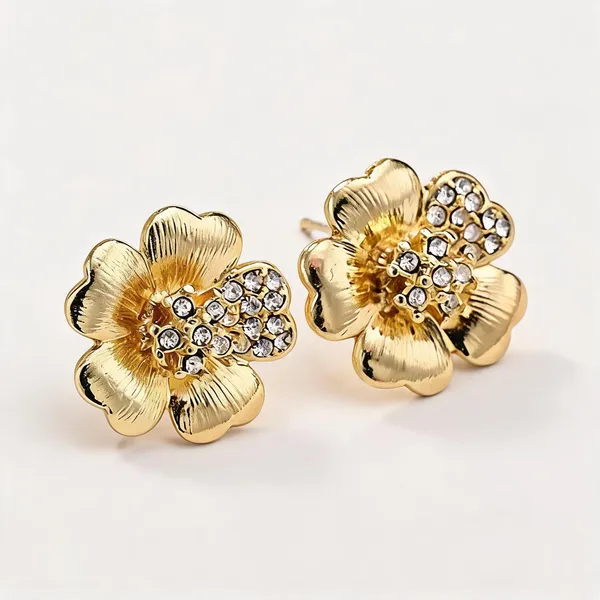 Gold_Floral_Crystal_Stud_Earrings_For_Women