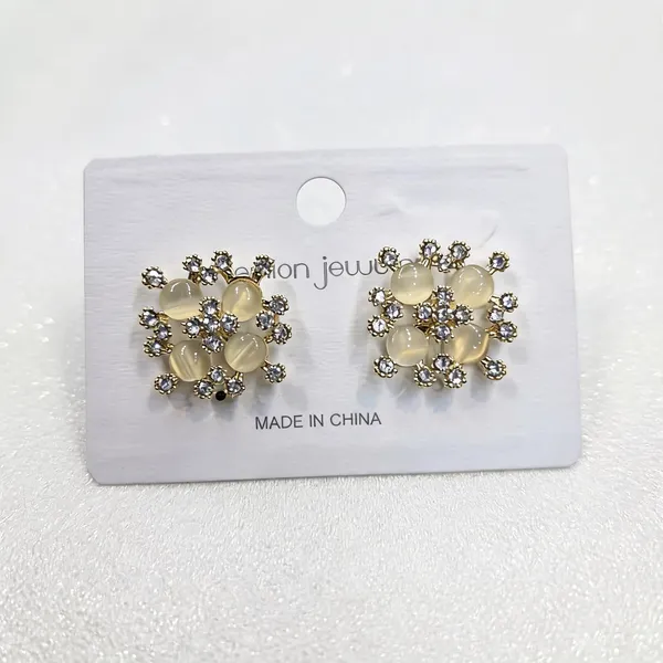 Cream_Stainless_Steel_Floral_Cluster_Crystal_Stud_Earrings_For_Women
