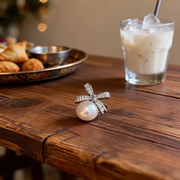 Pearl_Crystal_Bow_Stud_Earrings_For_Women