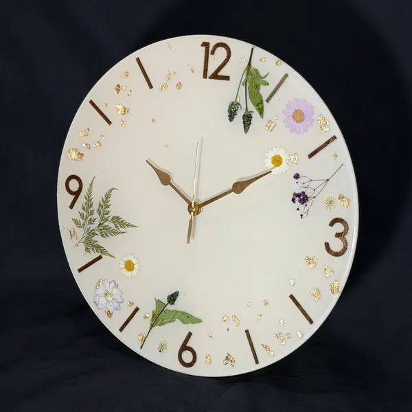 MKL_Resin_Arts_Real_Flower_Resin_Wall_Clock_–_14_Inch