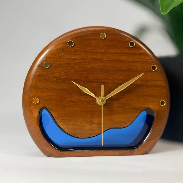 MKL_Resin_Arts_Ocean_Blue_Resin_&_Teak_Wood_Table_Clock_–_7_Inch