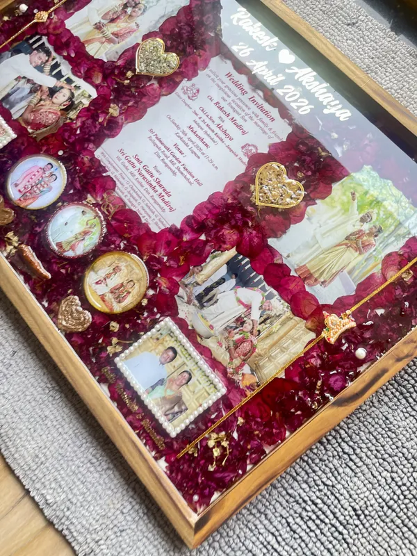 Wooden_Wedding_Invitation_Shadow_Box_Frame_With_Dried_Rose_Petals