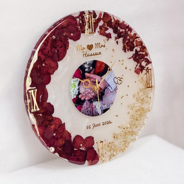 Personalized_Resin_Floral_Clock_Frame_with_Photo_Insert