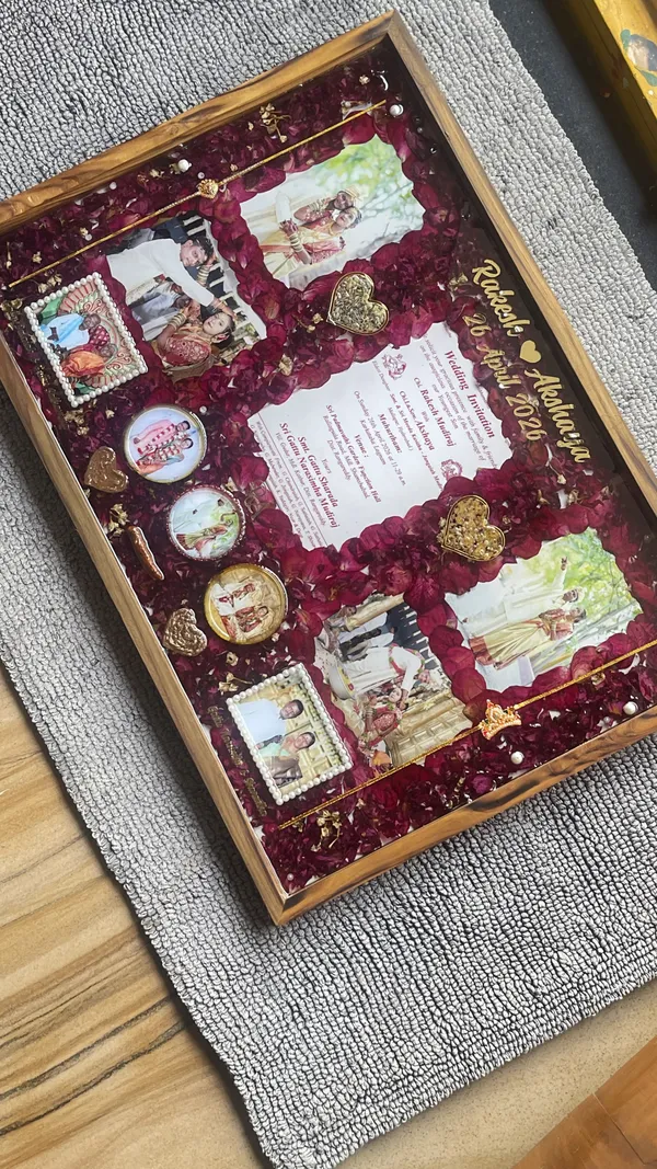 Wooden_Wedding_Invitation_Shadow_Box_Frame_With_Dried_Rose_Petals