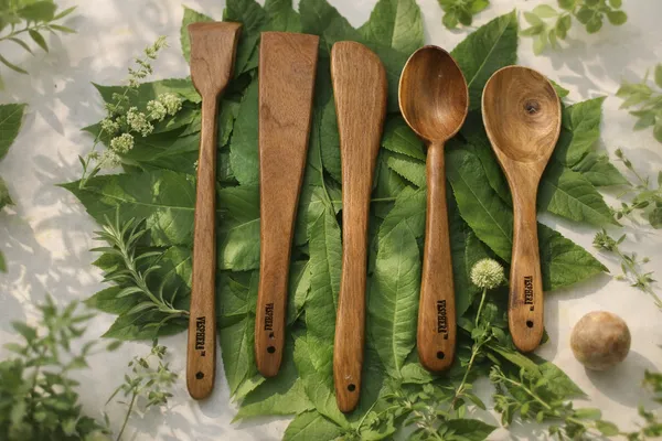 Pack_Of_5_Neem_Wood_Flat_Spatula,_Wide_Spatula,_Turner,_Cooking_And_Rice_Serving_Spoon