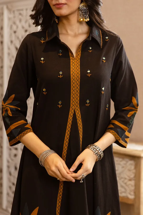 Black_German_Rayon_Embroidered_Kurta_Set_For_Women