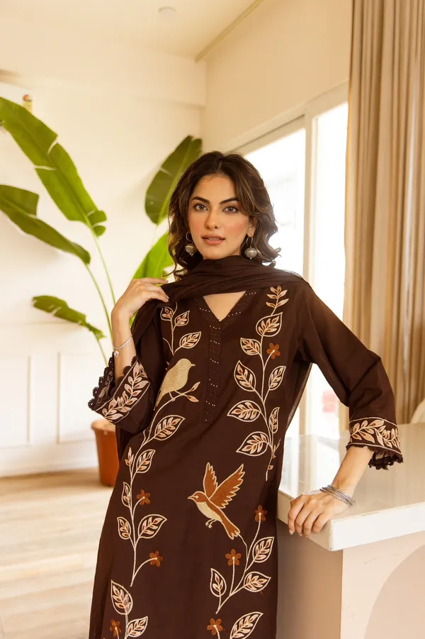 Brown_Cotton_Flex_Embroidered_Leaf_Pattern_Kurta_Set_For_Women