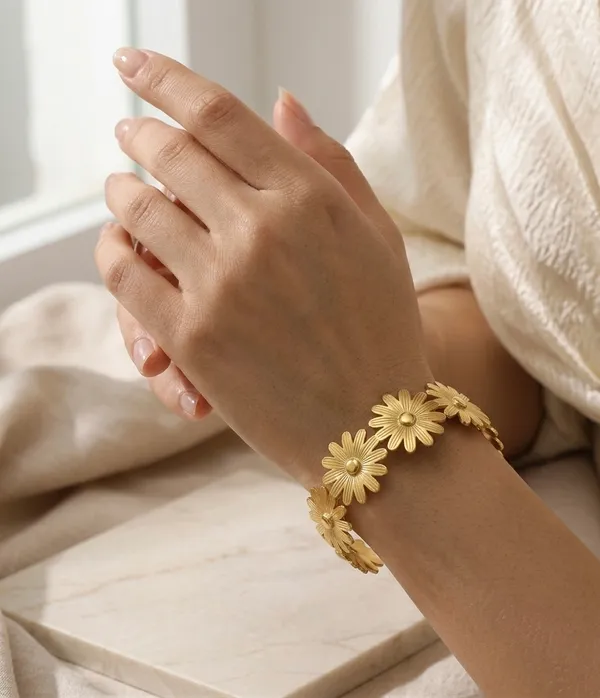 Gold_Stainless_Steel_Floral_Accent_Ring_For_Women