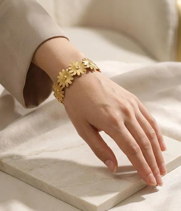 Gold_Stainless_Steel_Floral_Accent_Ring_For_Women
