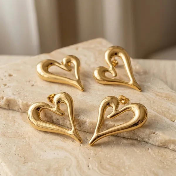 Gold_Stainless_Steel_Heart_Shaped_Stud_Earrings_For_Women