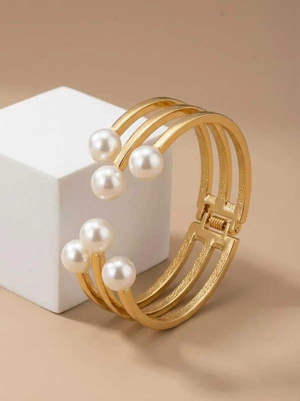 Anti-Tarnishgold_Plated_Pearl_Cuff_Kada__Bracelet