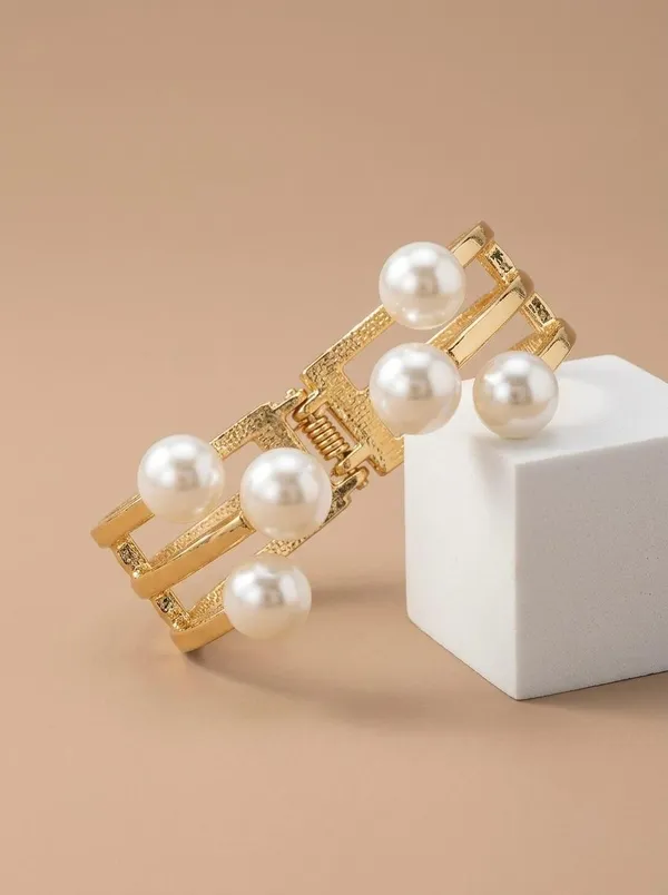 Anti-Tarnishgold_Plated_Pearl_Cuff_Kada__Bracelet