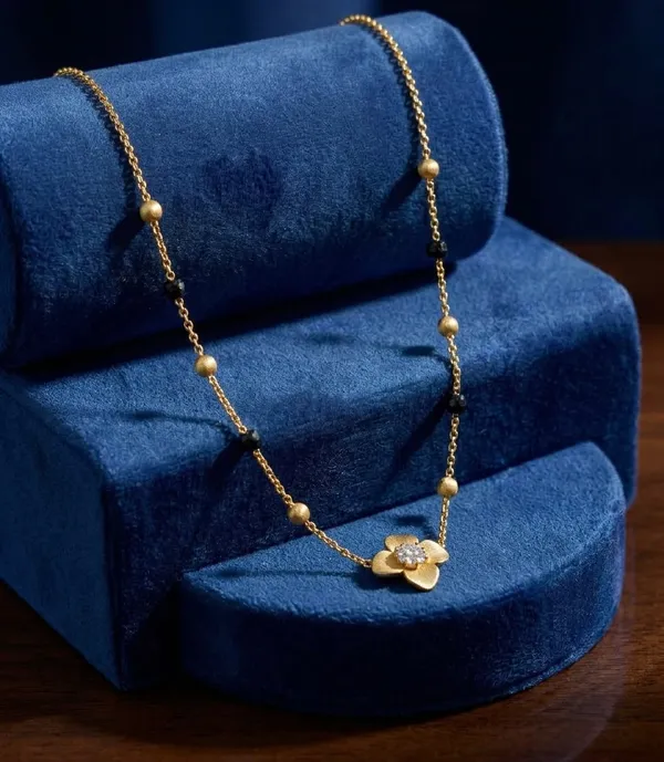 Aura_Floral_Anti-tarnish_Gold_Mangalsutra