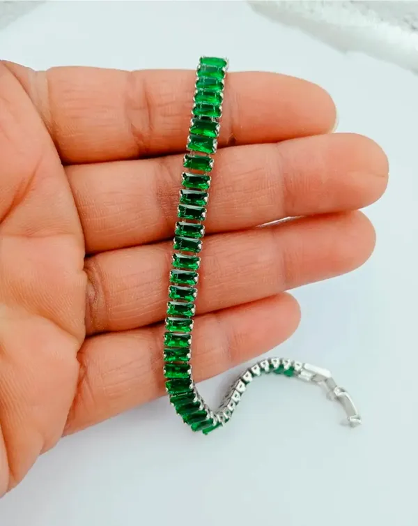 Emerald_Style_Tennis_Bracelet_for_Women,_Brilliant_Green_Baguette_Stones_Silver_Finish_Luxury_Bracelet_for_Party,_Wedding_Jewelry