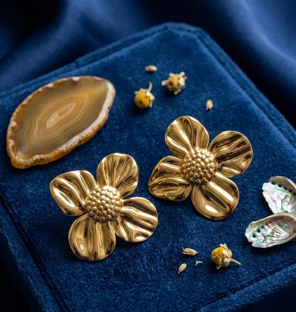 Gold_Stainless_Steel_Floral_Stud_Earrings_For_Women