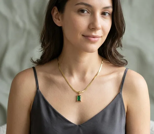 Gold-plated_flat_snake_chain_necklace