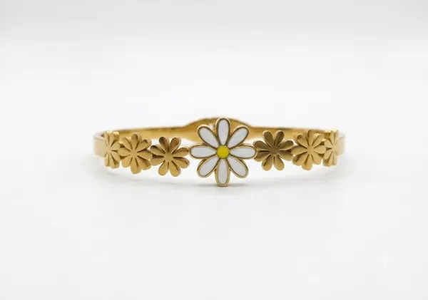 Gold_Stainless_Steel_Floral_White_Beaded_Bracelet_For_Women