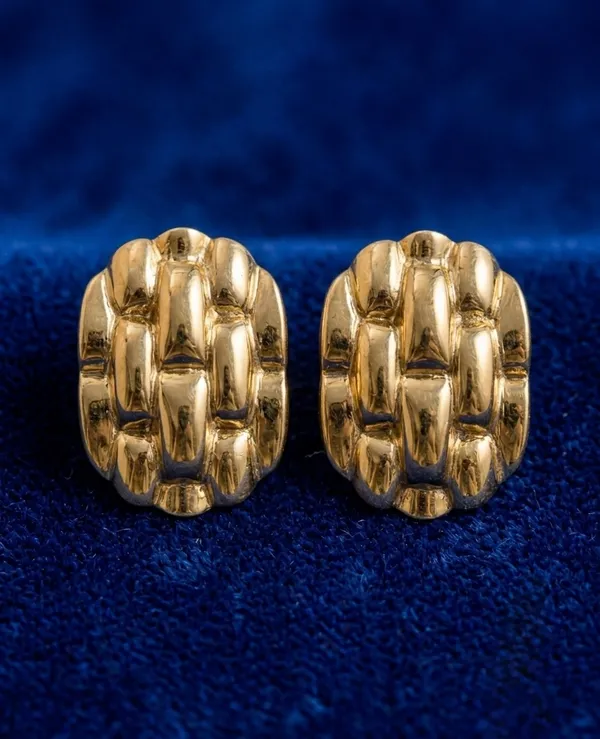 Gold_Stainless_Steel_Textured_Chain_Link_Stud_Earrings_For_Women