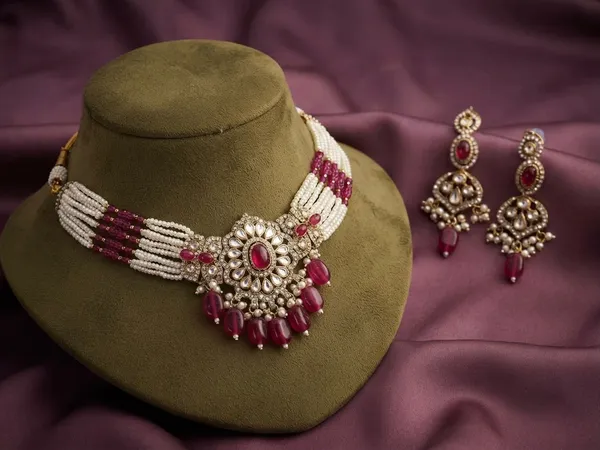 Polki_Kundan_Pearls_Necklace_Set