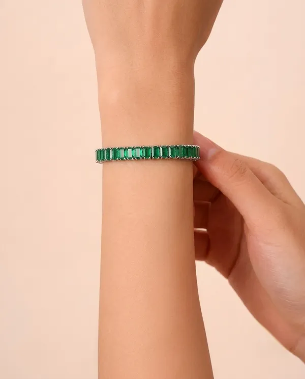 Emerald_Style_Tennis_Bracelet_for_Women,_Brilliant_Green_Baguette_Stones_Silver_Finish_Luxury_Bracelet_for_Party,_Wedding_Jewelry