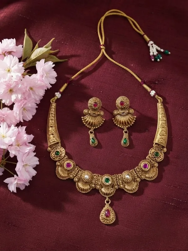 Traditional_Rajwadi_Antique_Gold_Tone_Necklace_Set_with_Green_and_Pink_Stones