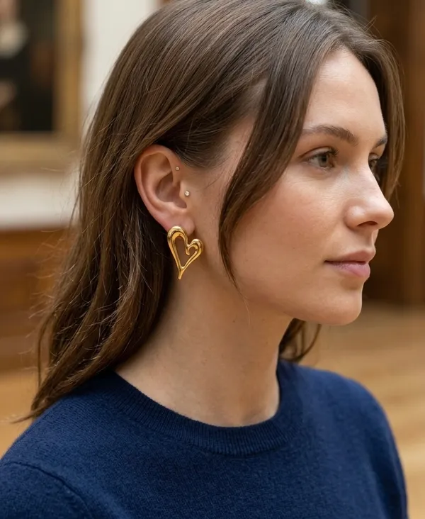 Gold_Stainless_Steel_Heart_Shaped_Stud_Earrings_For_Women