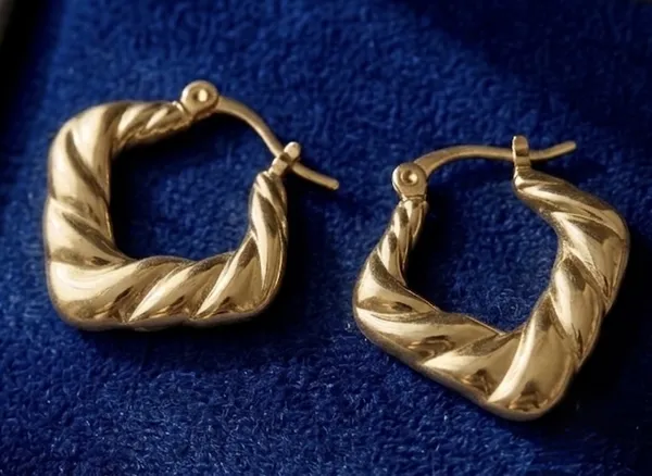 Gold_Stainless_Steel_Twisted_Hoop_Earrings_For_Women