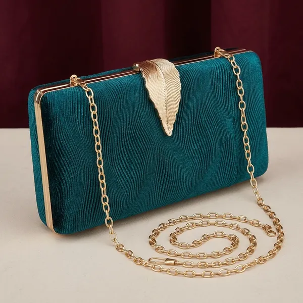 Green_Velvet_Textured_Gold_Chain_Strap_Clutch_For_Women
