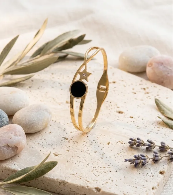 Gold_Stainless_Steel_Black_Stone_Geometric_Cuff_Bracelet_For_Women