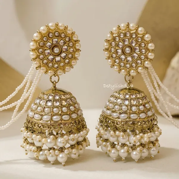 White_Gold_Brass_Kundan_Pearl_Jhumka_Earrings_For_Women