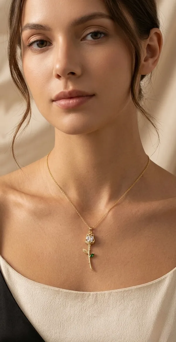 White_Gold_Stainless_Steel_Rose_Pendant_Green_Stone_Chain_For_Women