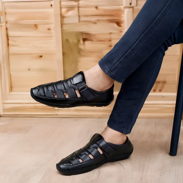 Black_Synthetic_Leather_Sandal_For_Men