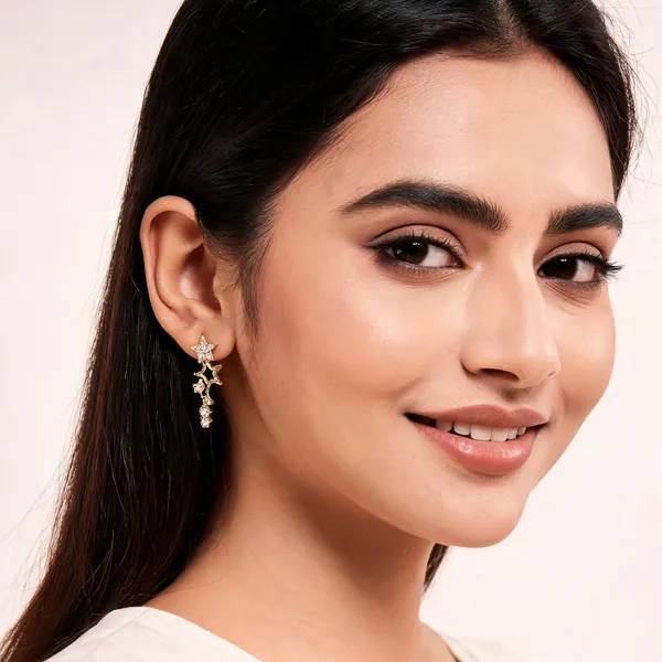 Golden_Alloy_Earrings_For_Women