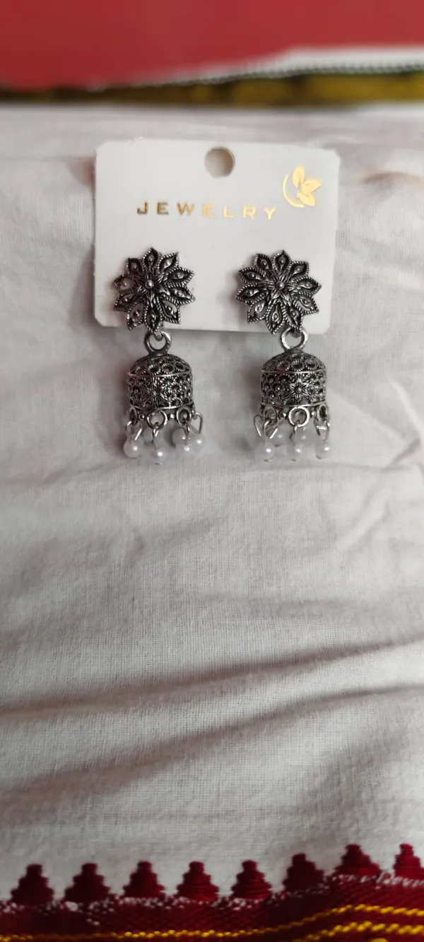 Silver_Alloy_Earrings_For_Women