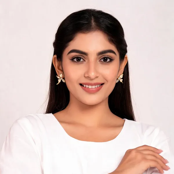 Golden_Alloy_Earrings_For_Women