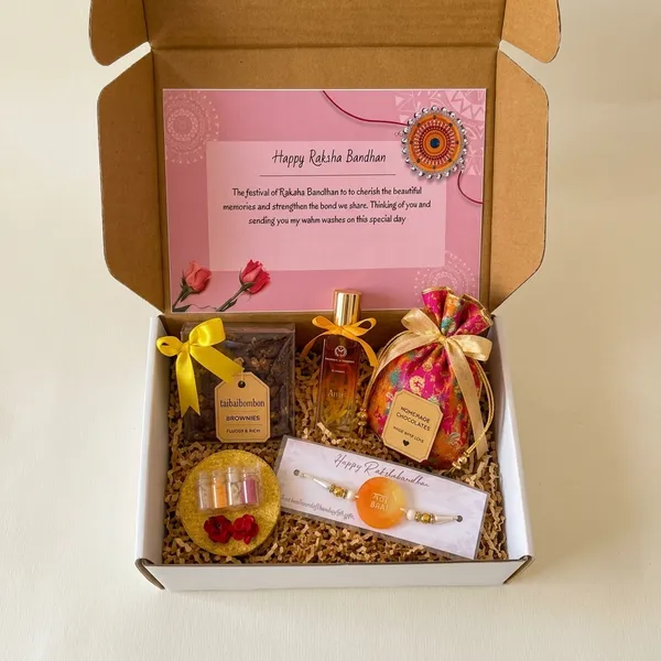 Raksha_Bandhan_Gift_Box_With_Rakhi_Chocolates_And_Treats