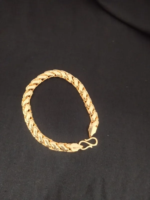 Gold_Panchaloha_Braided_Chain_Bracelet_For_Men
