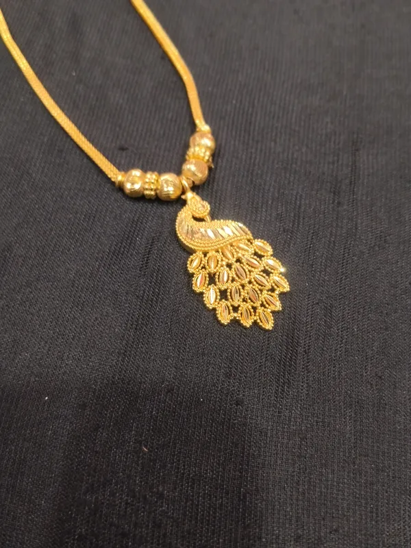 Gold_Panchaloha_Peacock_Pendant_Necklace_For_Women