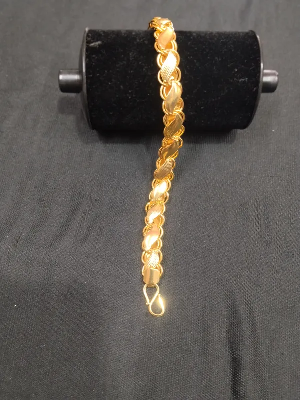 Gold_Panchaloha_Braided_Chain_Bracelet_For_Men