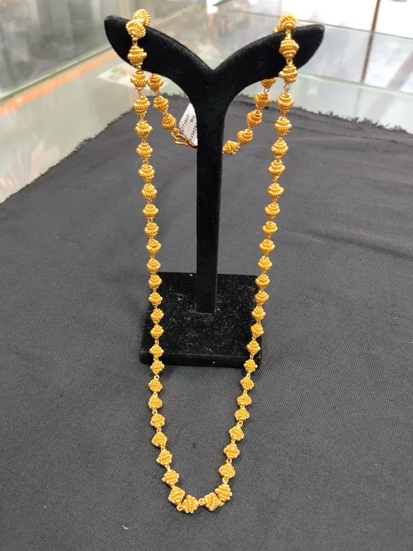 Gold_Panchaloha_Textured_Beaded_Chain_Necklace_For_Unisex