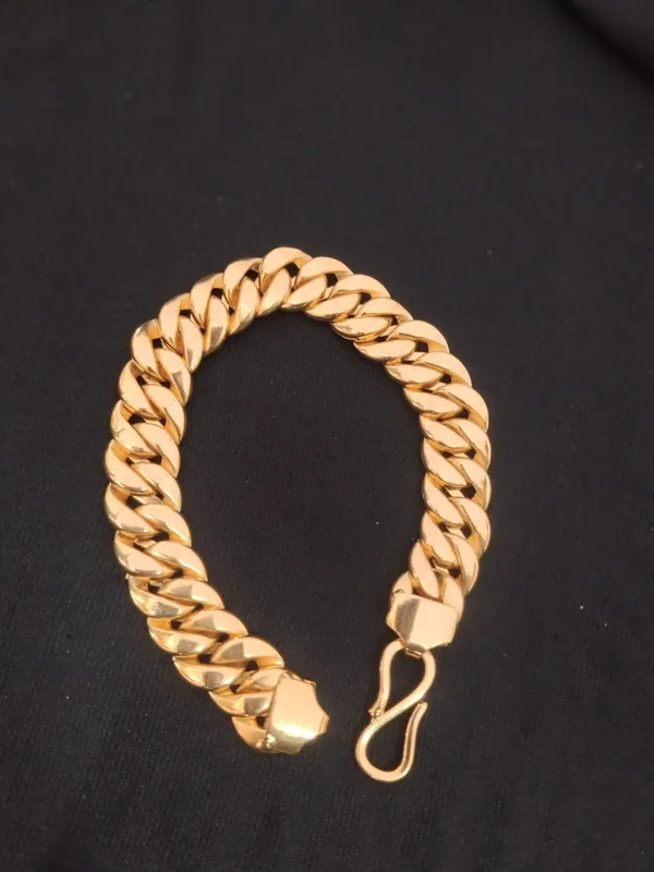 Gold_Panchaloha_Curb_Chain_Bracelet_For_Men