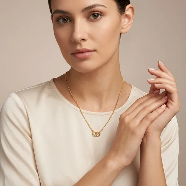 Gold_Panchaloha_Interlocking_Ring_Pendant_Necklace_For_Women