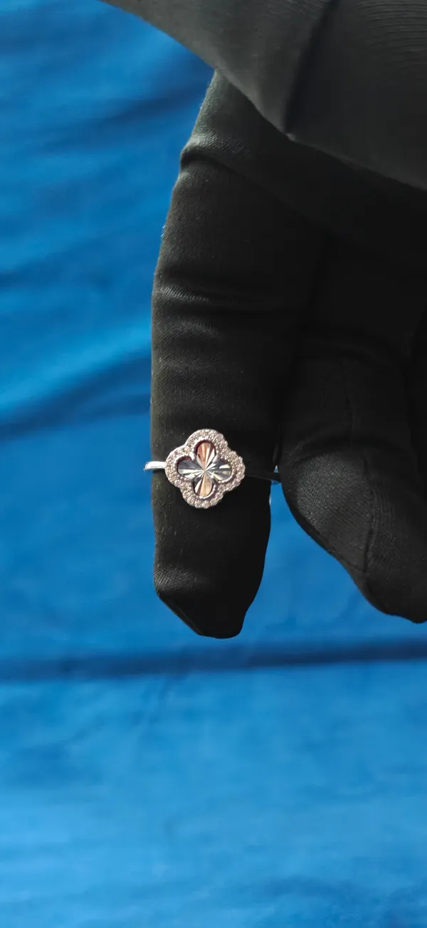 Silver_Sterling_925_Clover_Motif_Ring_For_Women