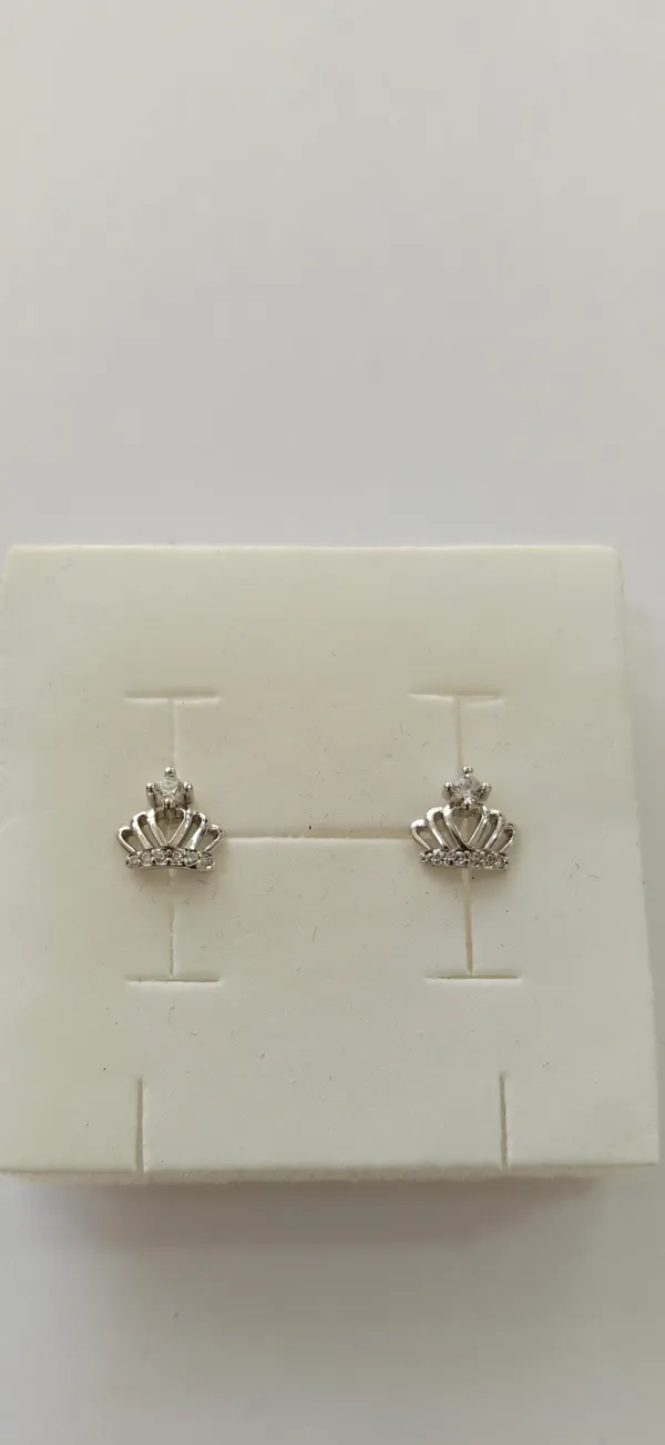 Silver_Sterling_925_Crown_Crystal_Stud_Earrings_For_Women