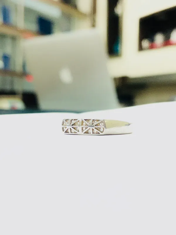 Silver-Toned_Metal_Geometric_Pattern_Ring_For_Women