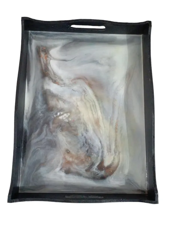 Resin_Serving_Tray_With_Handle